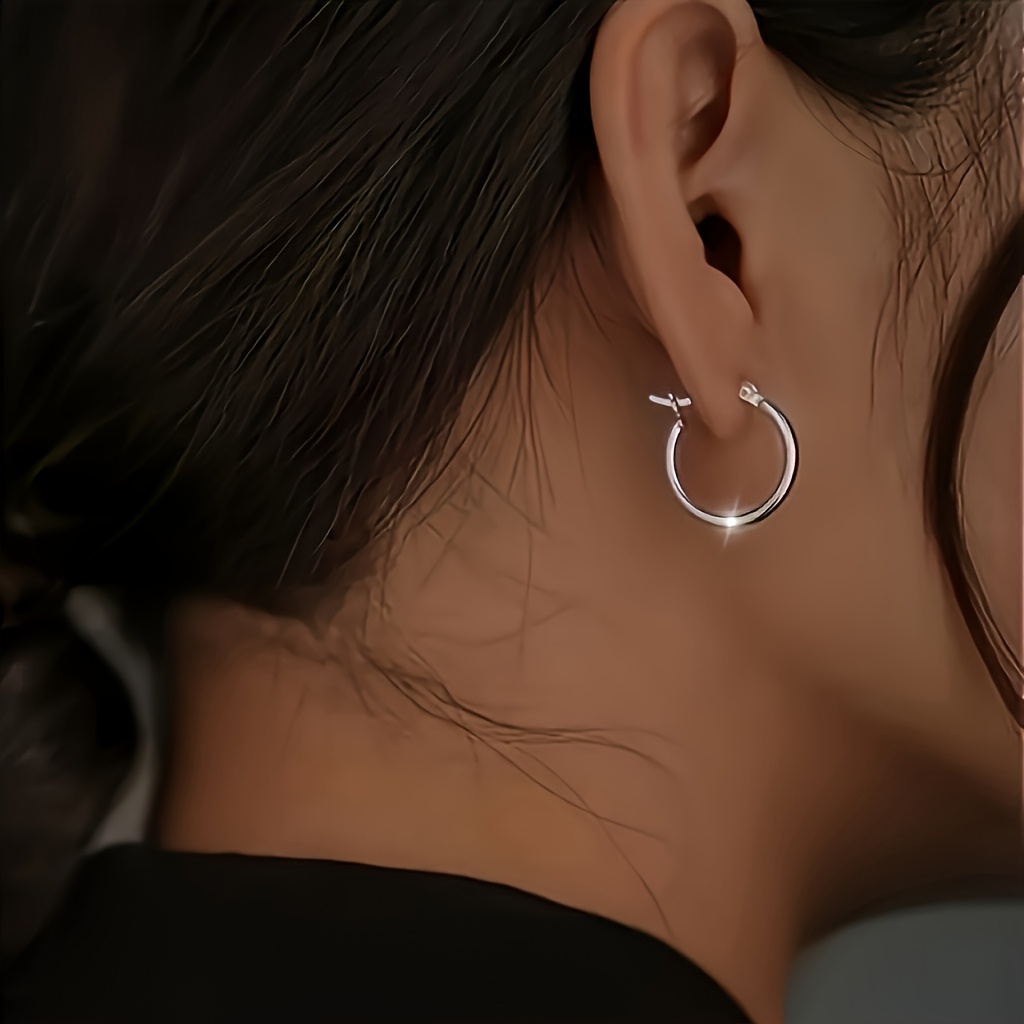 Women's 925 Silver Plated Round Hoop Earrings, Versatile